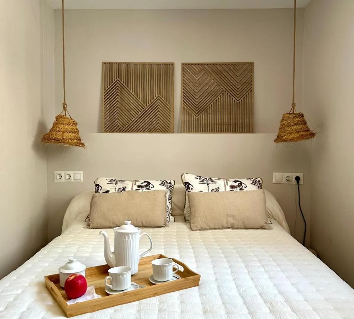 A Bright Townhouse In The Marbellamar Residential Development 0*, Μαρμπέλλα
