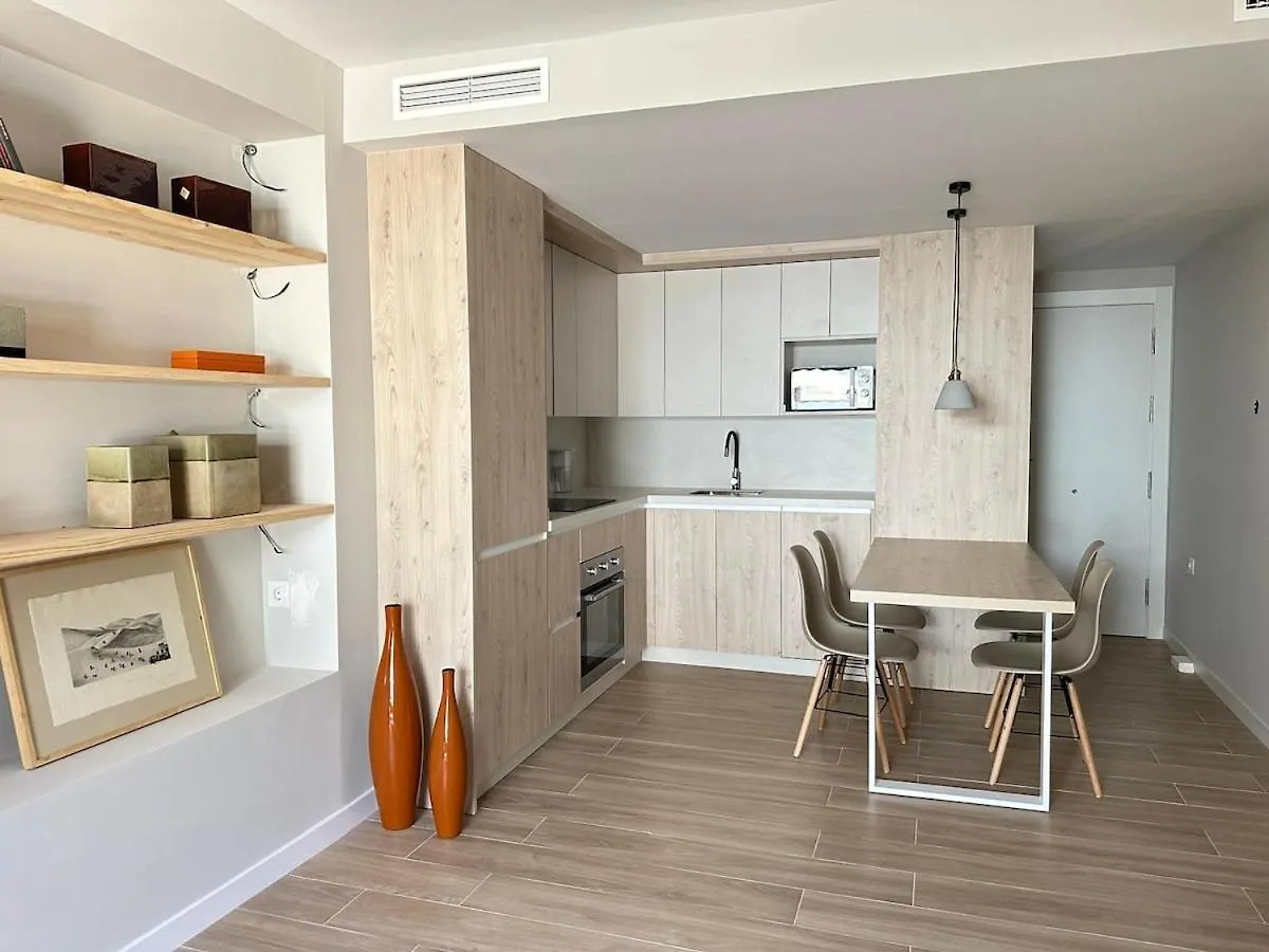 A Bright Townhouse In The Marbellamar Residential Development 0*, Μαρμπέλλα